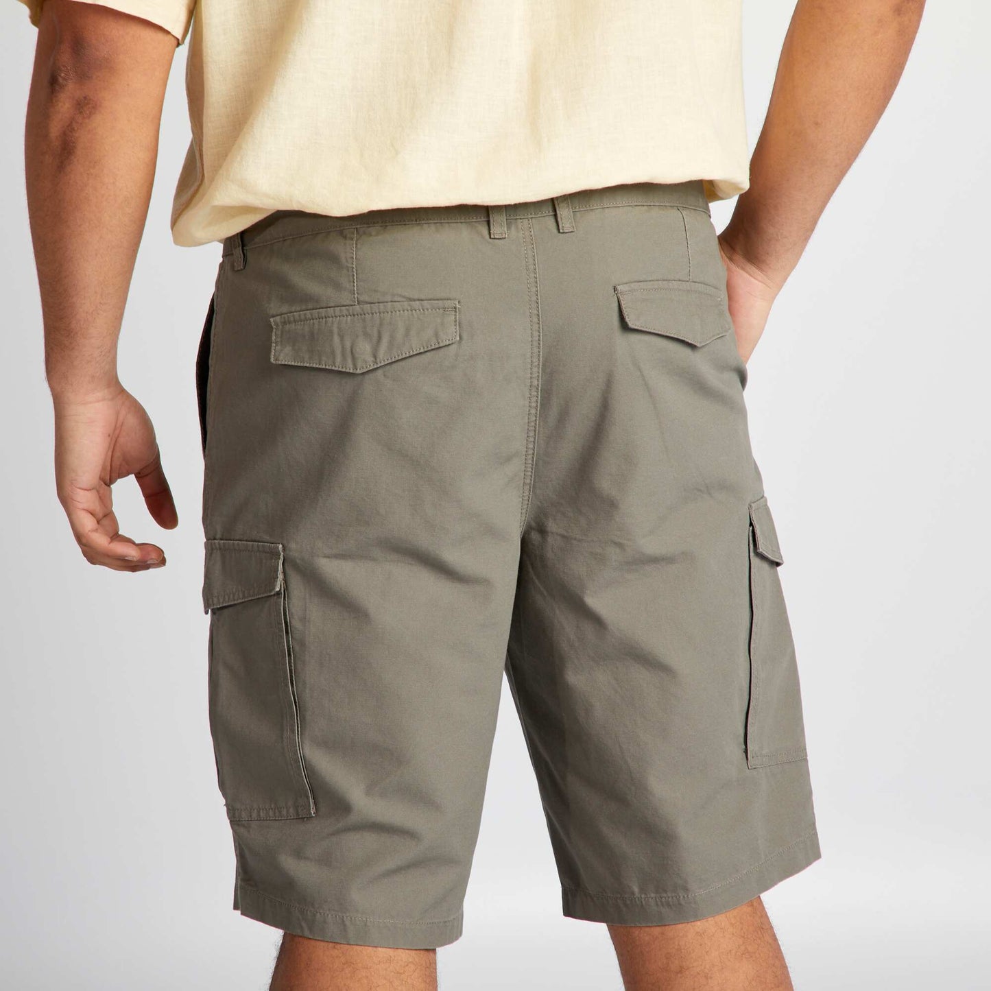 Bermuda shorts with flap pockets KHAKI
