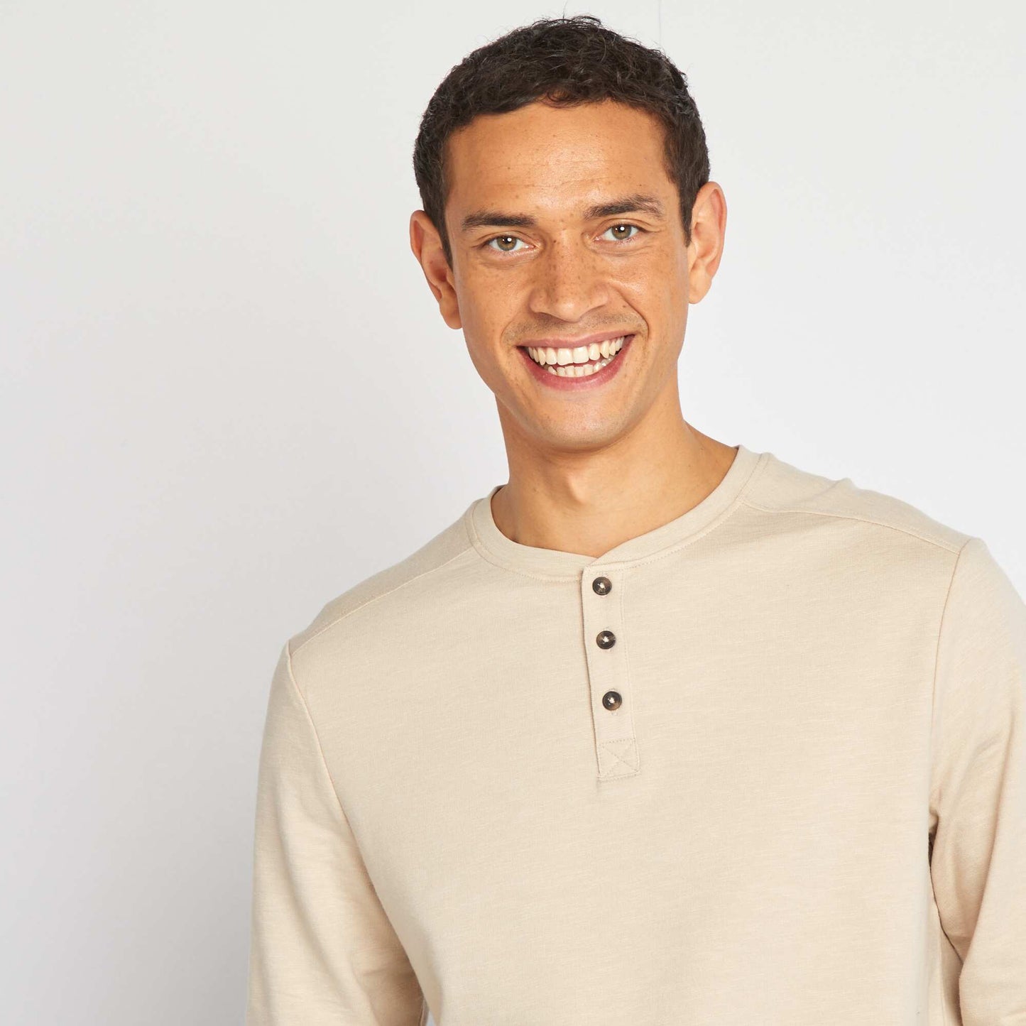 Henley collar T-shirt BEIGE