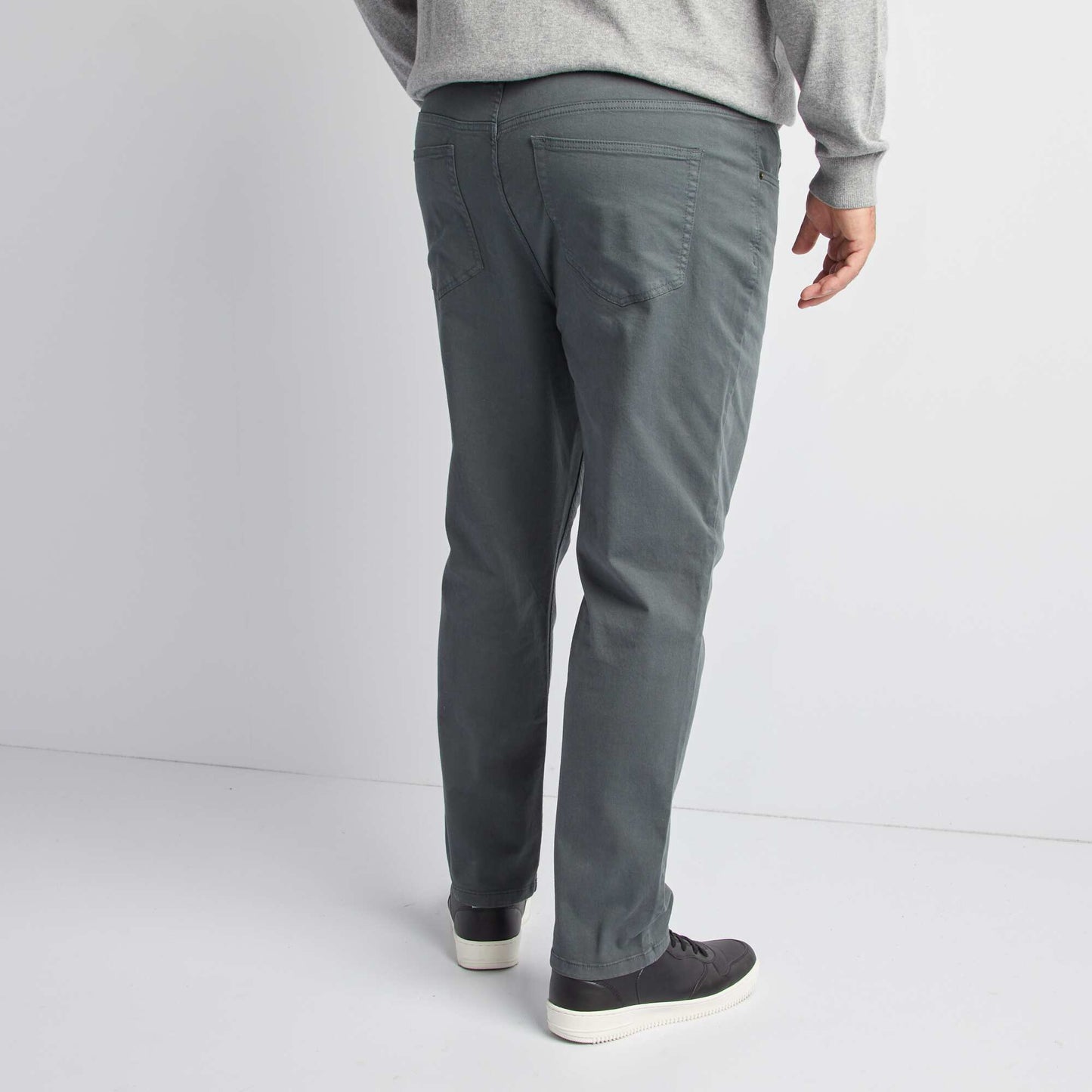 Slim-fit L32 trousers GREEN