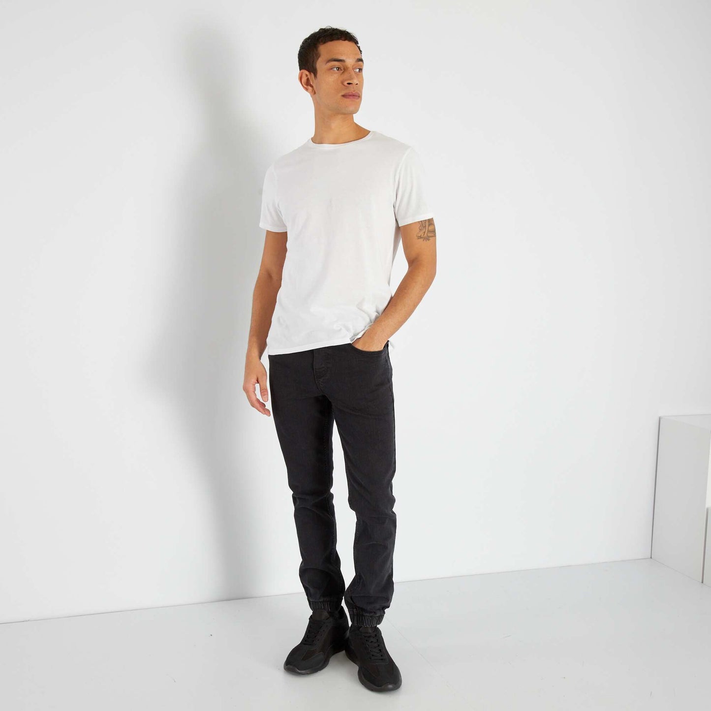 Jogger-style jeans with elasticated waist GREY