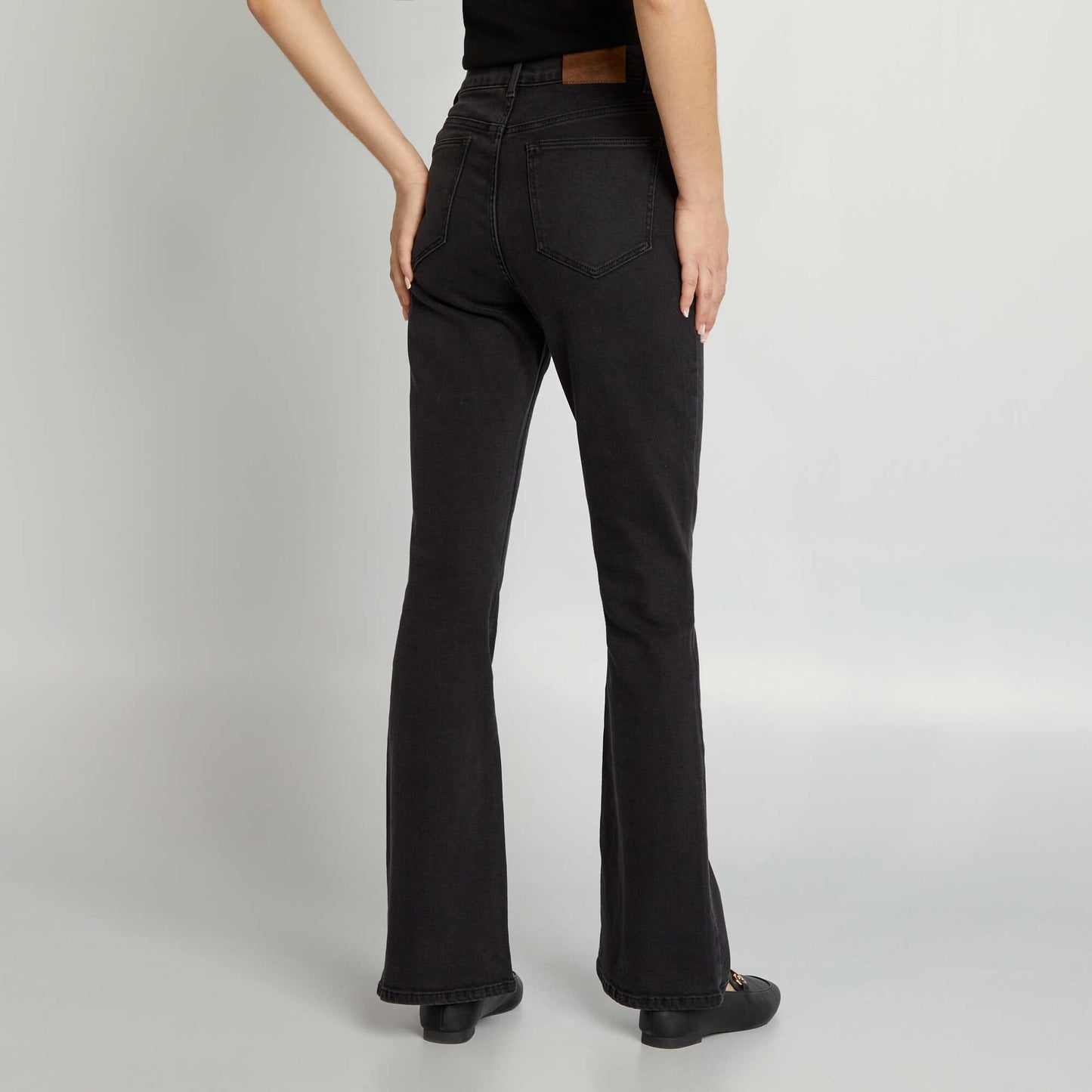 Flared jeans - L30 BLACK