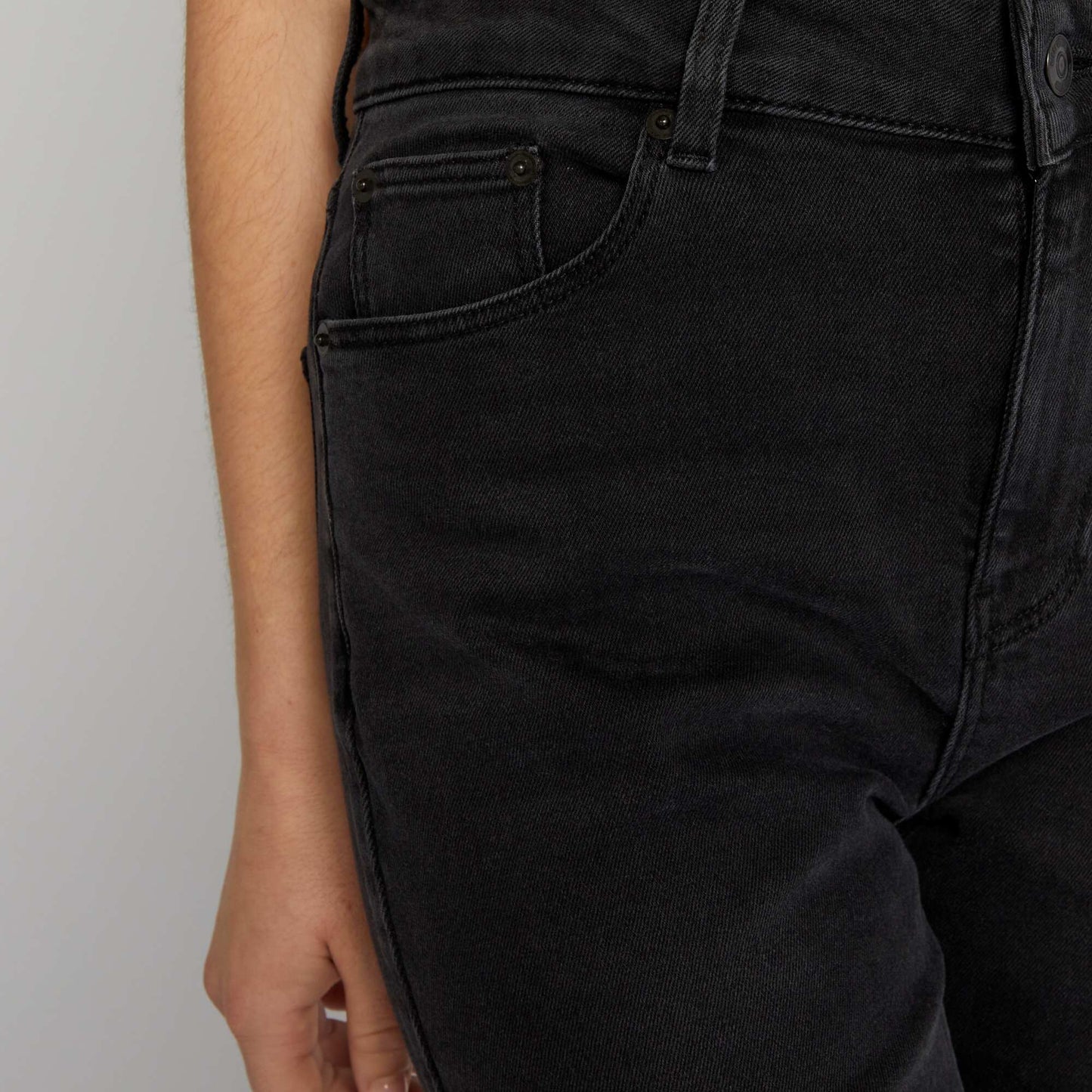 Flared jeans - L30 BLACK