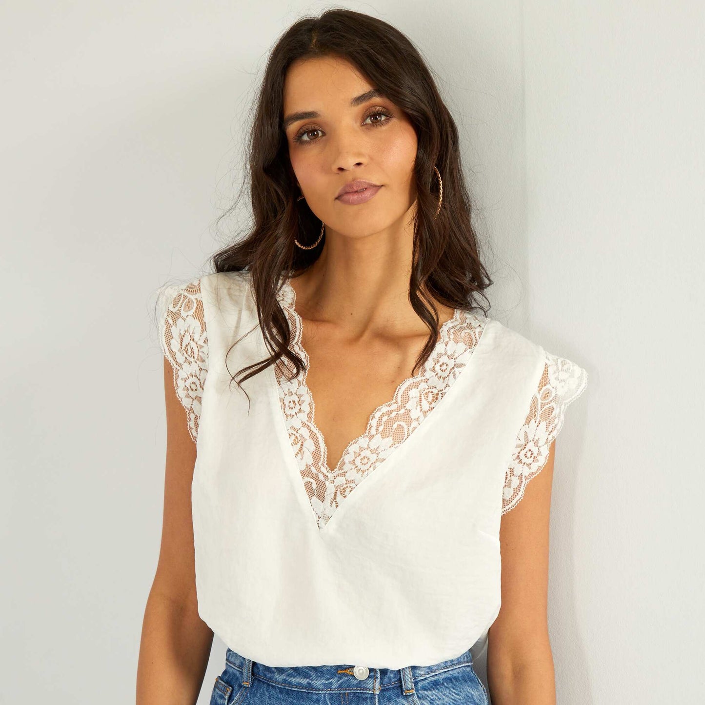 Satin blouse with lace White