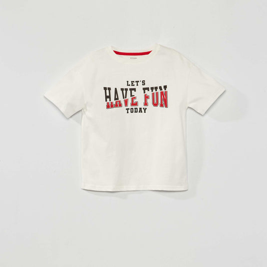 T-shirt with message BEIGE