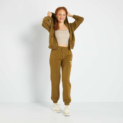 عداءو نيويورك باللون البرتقالي