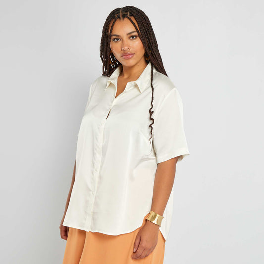 Satin-effect blouse with cutaway collar White