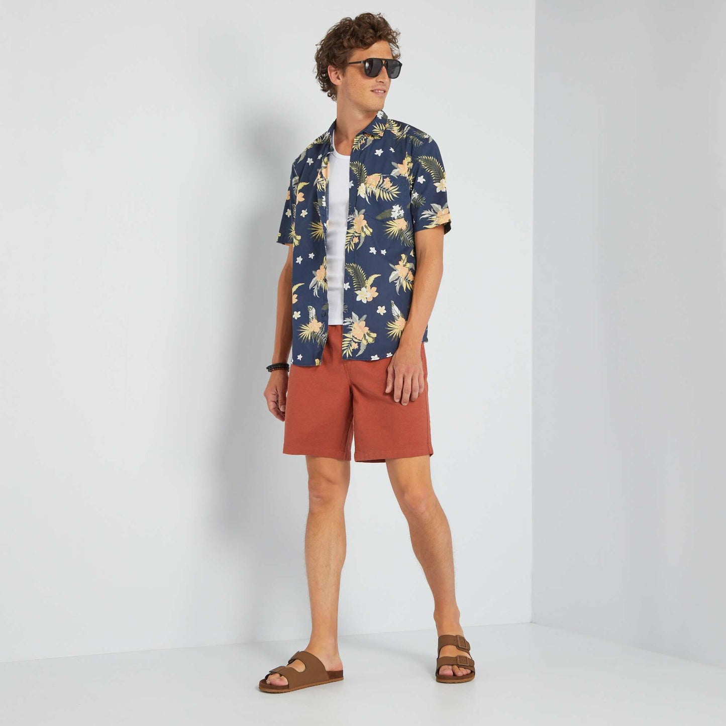 Plain Bermuda shorts with elasticated waist BROWN MACAW