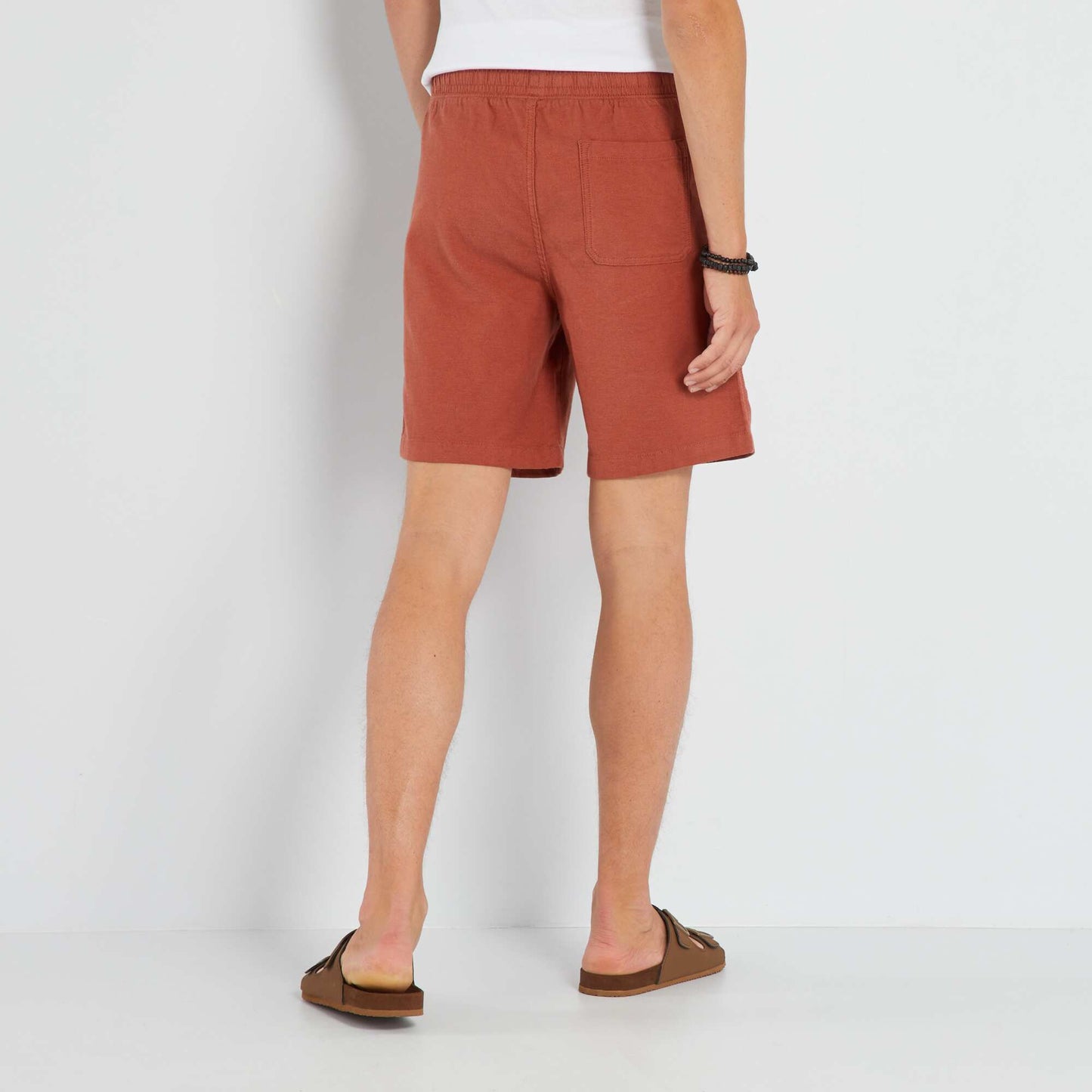 Plain Bermuda shorts with elasticated waist BROWN MACAW