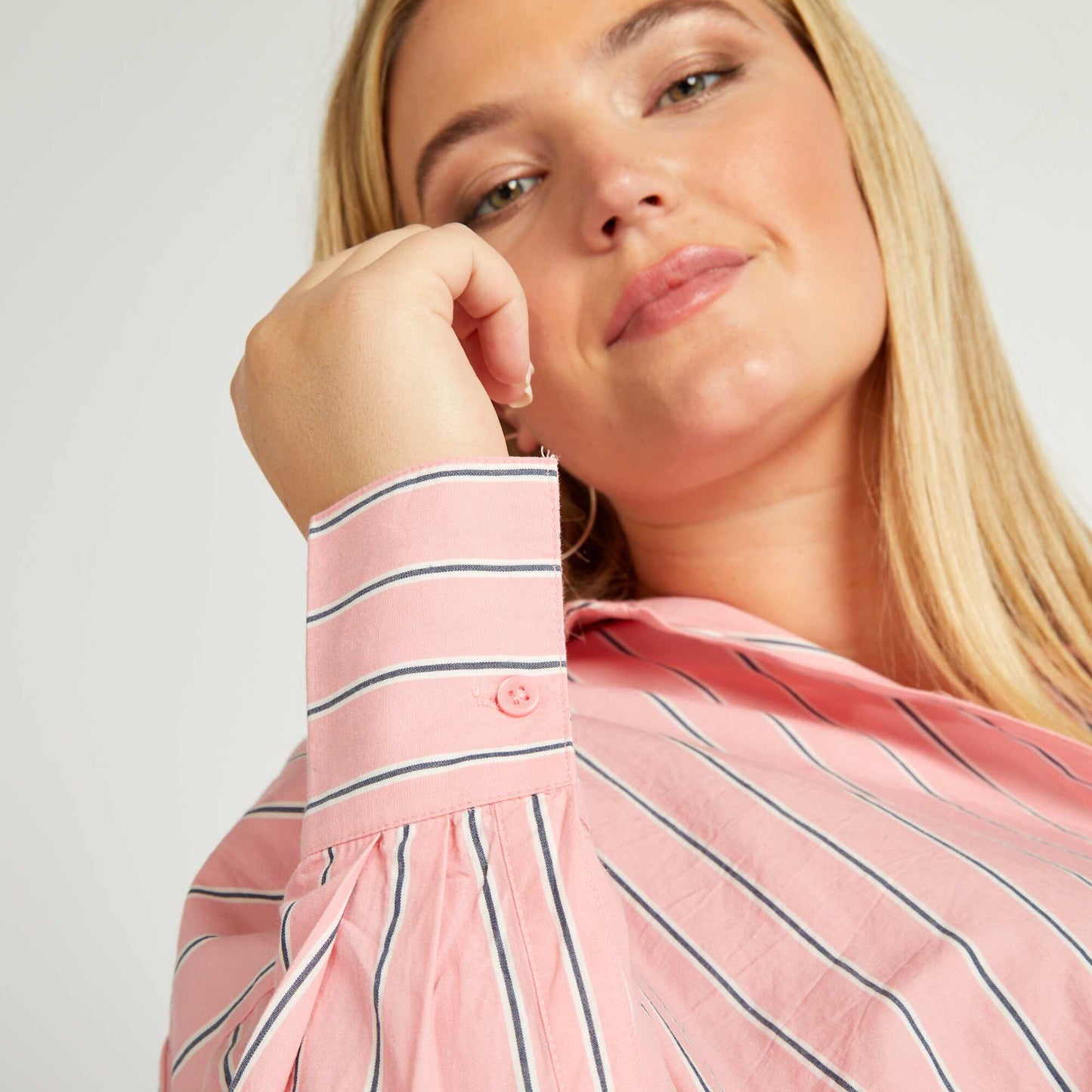 Long shirt with cutaway collar PINK