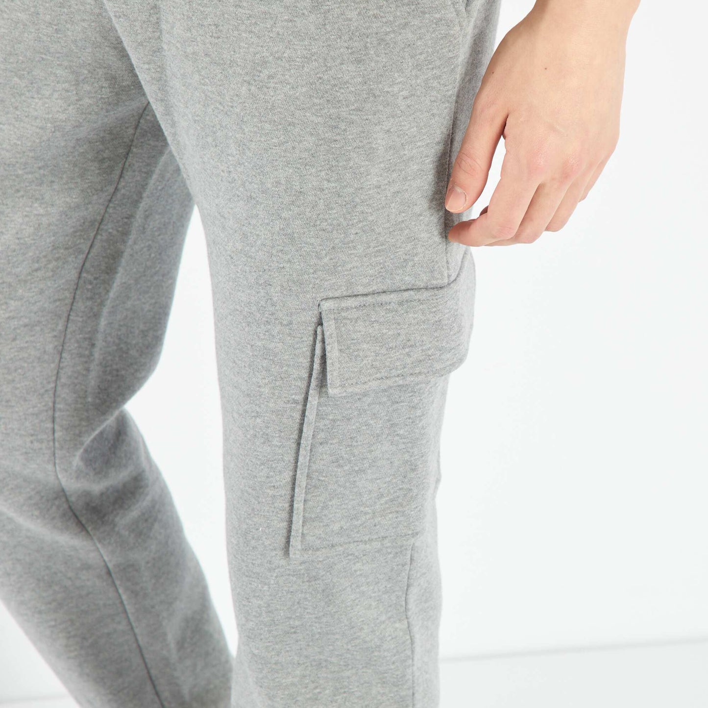 Sweatshirt fabric joggers with pockets GREY