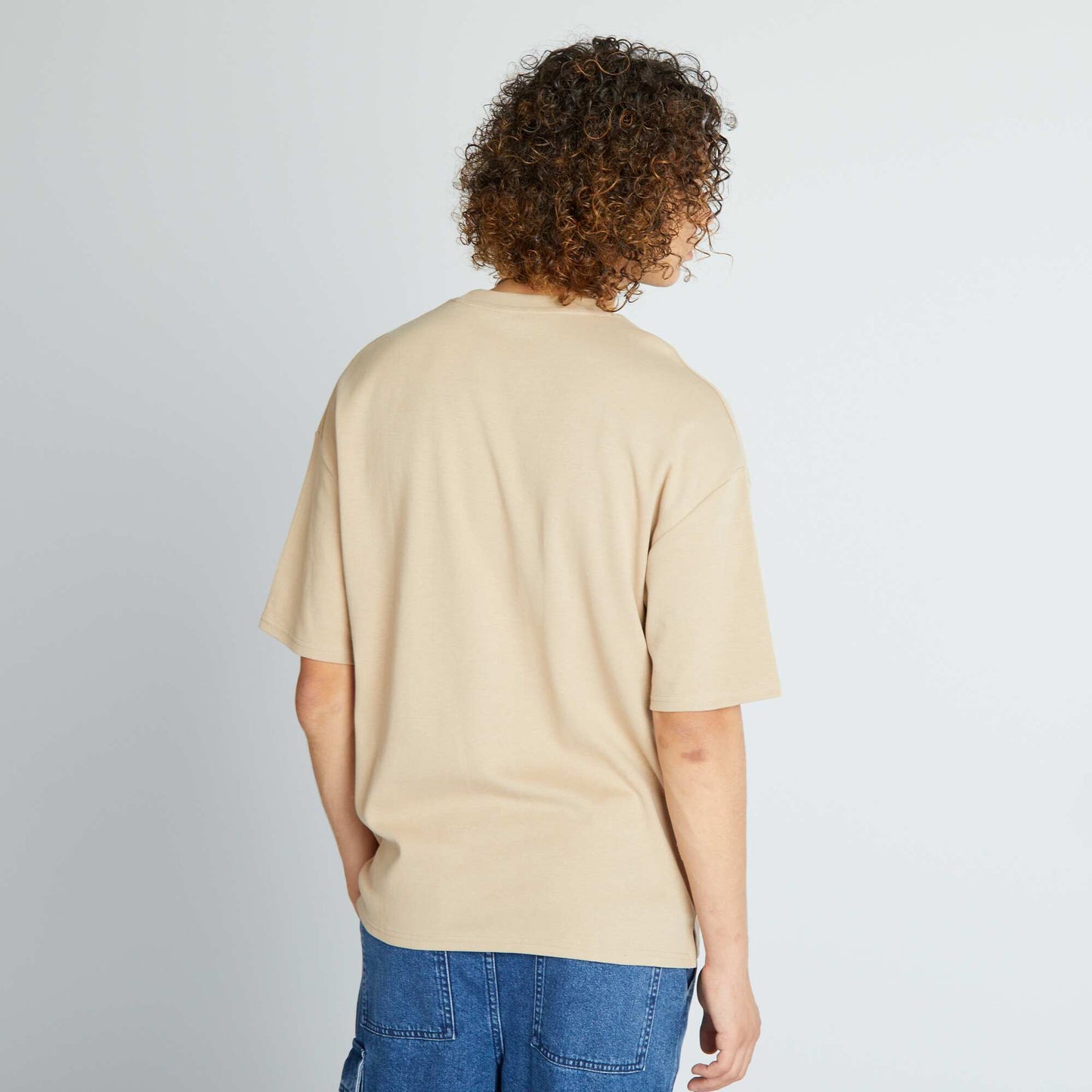 Round neck T-shirt with breast pocket BEIGE