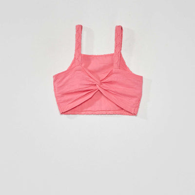 بلوزة كروشيه باللون الوردي