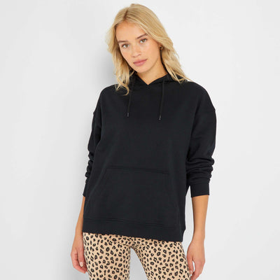 سويت شيرت سادة من القماش بغطاء رأس باللون الأسود