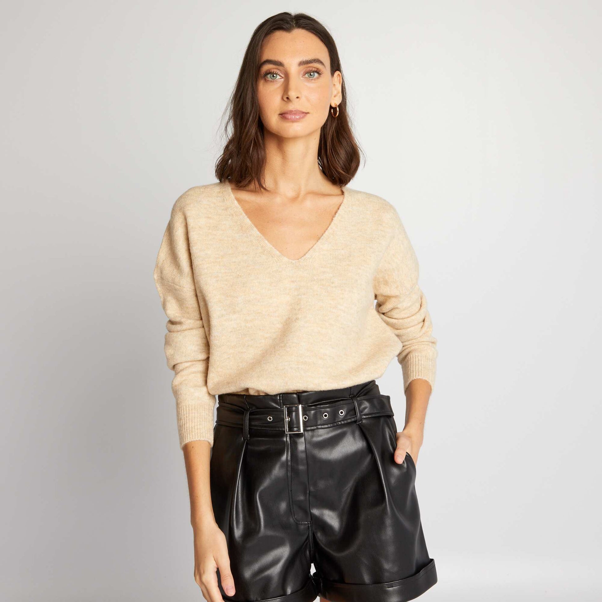 Sweater with drop shoulders B2801