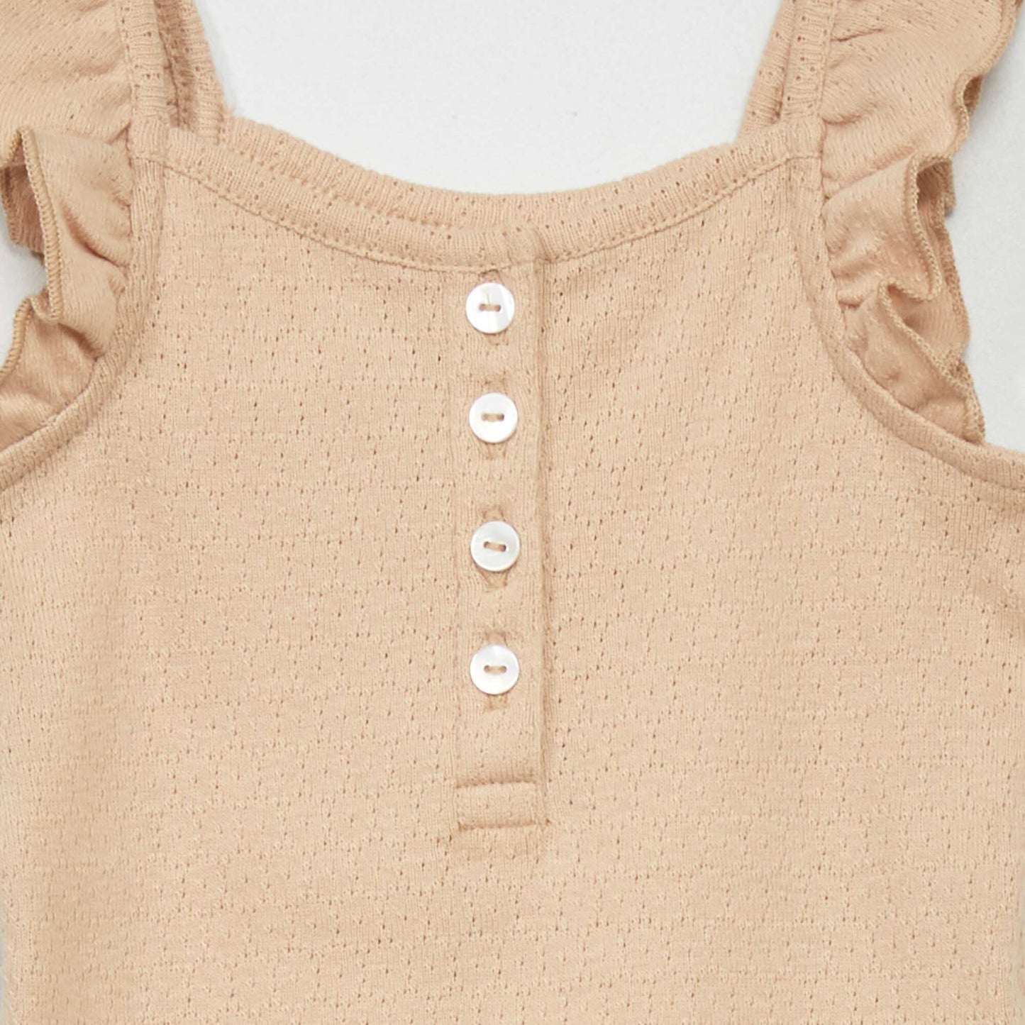 Pointelle knit body with ruffled sleeves BEIGE