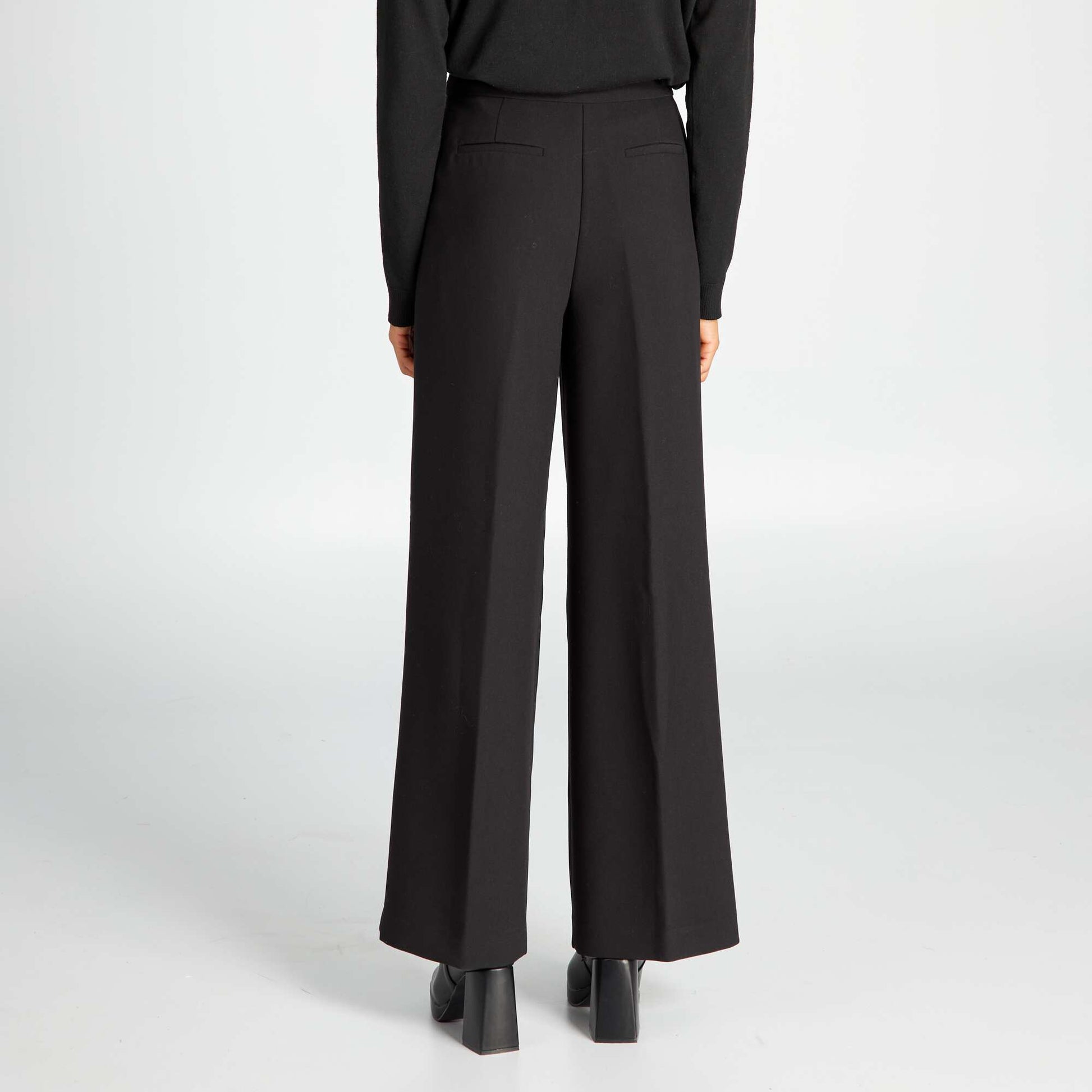 Wide-leg high-waisted trousers black