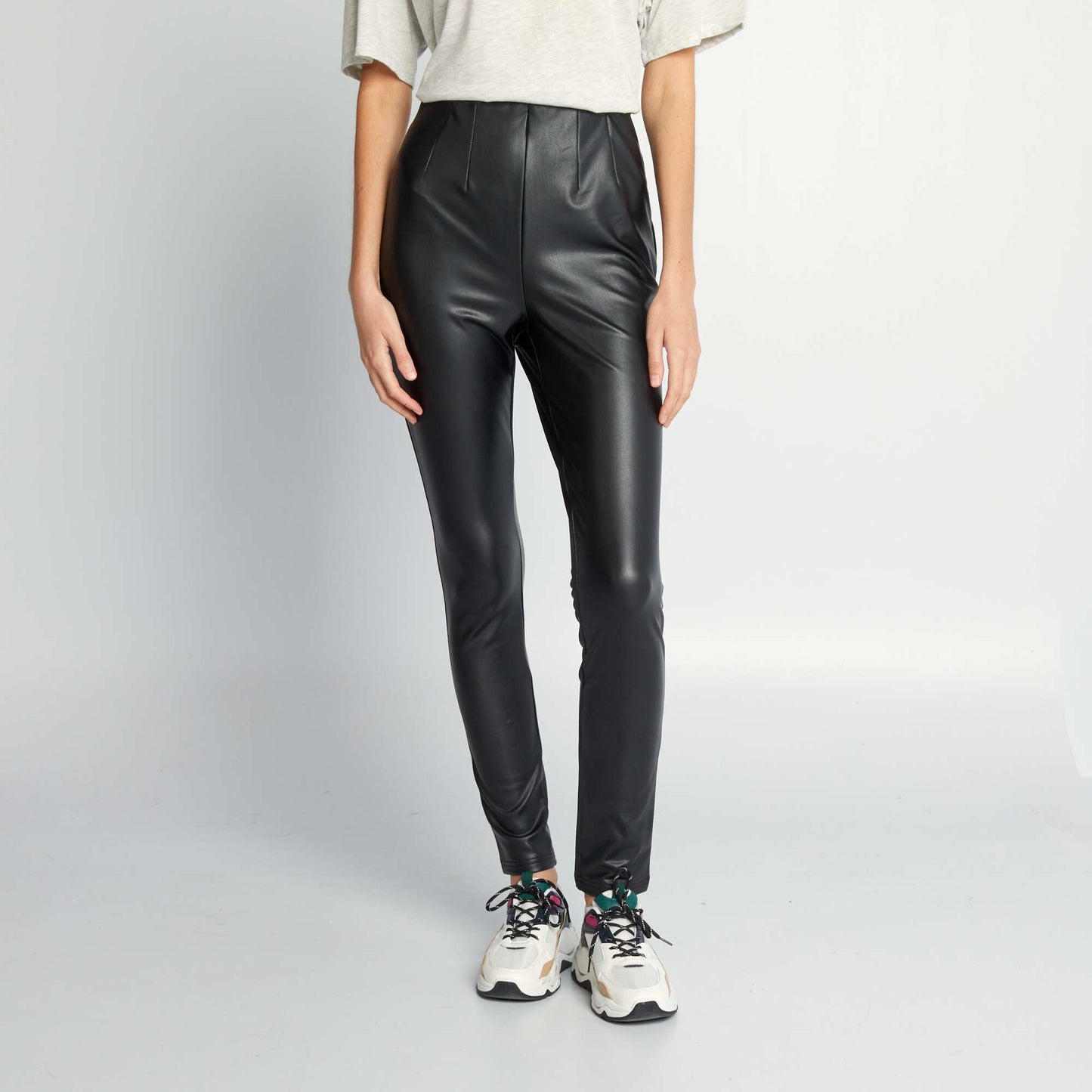 Faux leather leggings with high waist black
