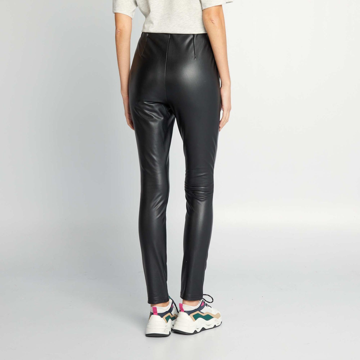 Faux leather leggings with high waist black