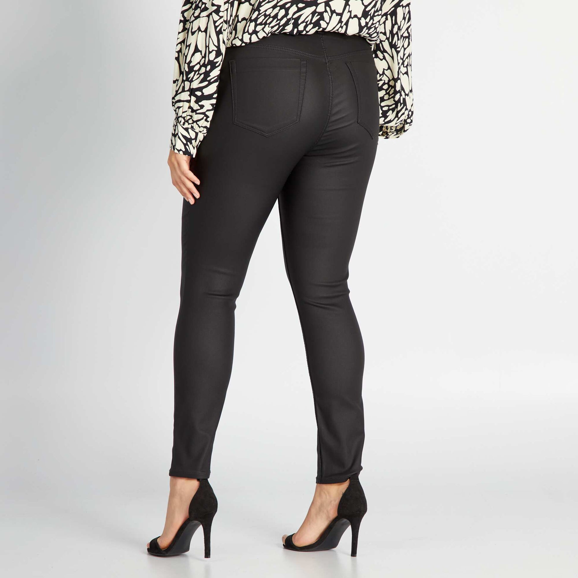 Skinny coated jeans with high waist black