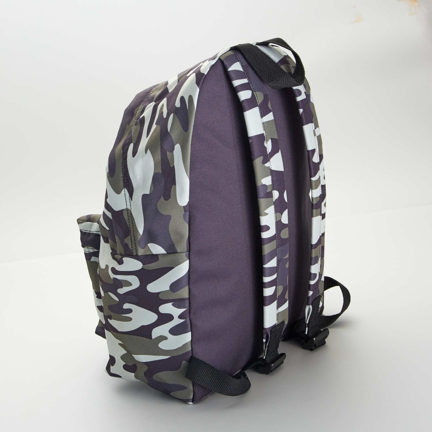 Camouflage backpack camouflage