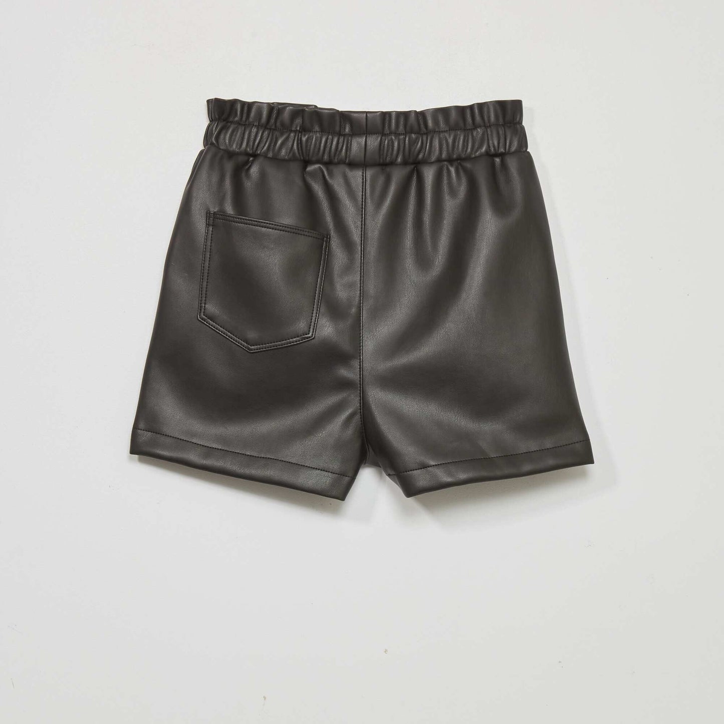 Faux leather paper bag shorts Black