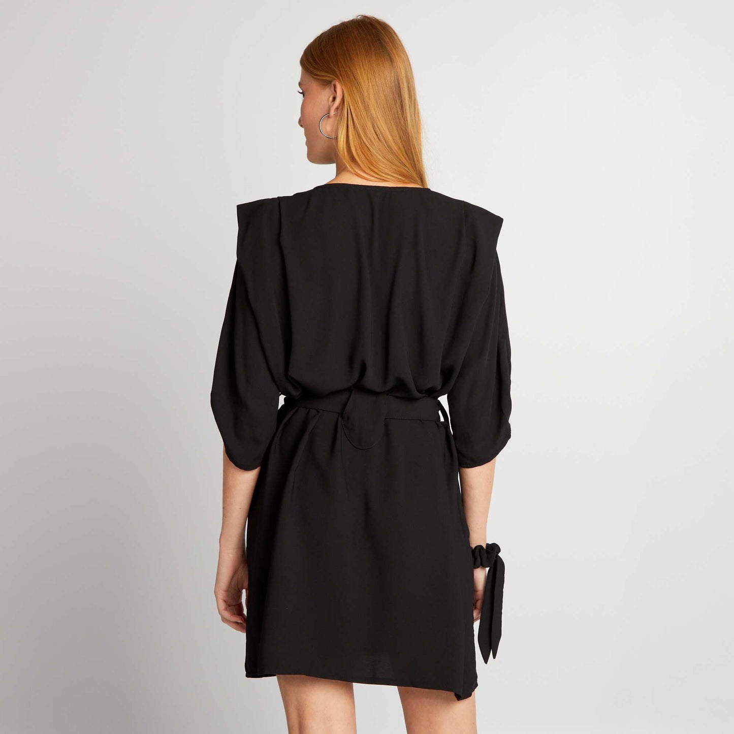 Short dress with 3/4 sleeves and ruffles + scrunchie - Zero waste black