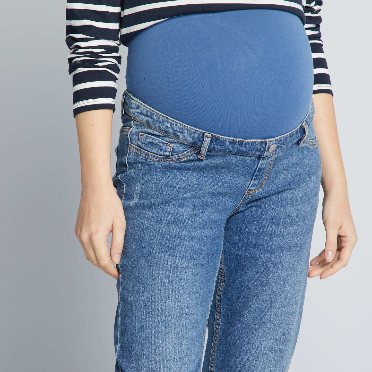 Maternity mom-fit jeans with distressed detailing BLUE