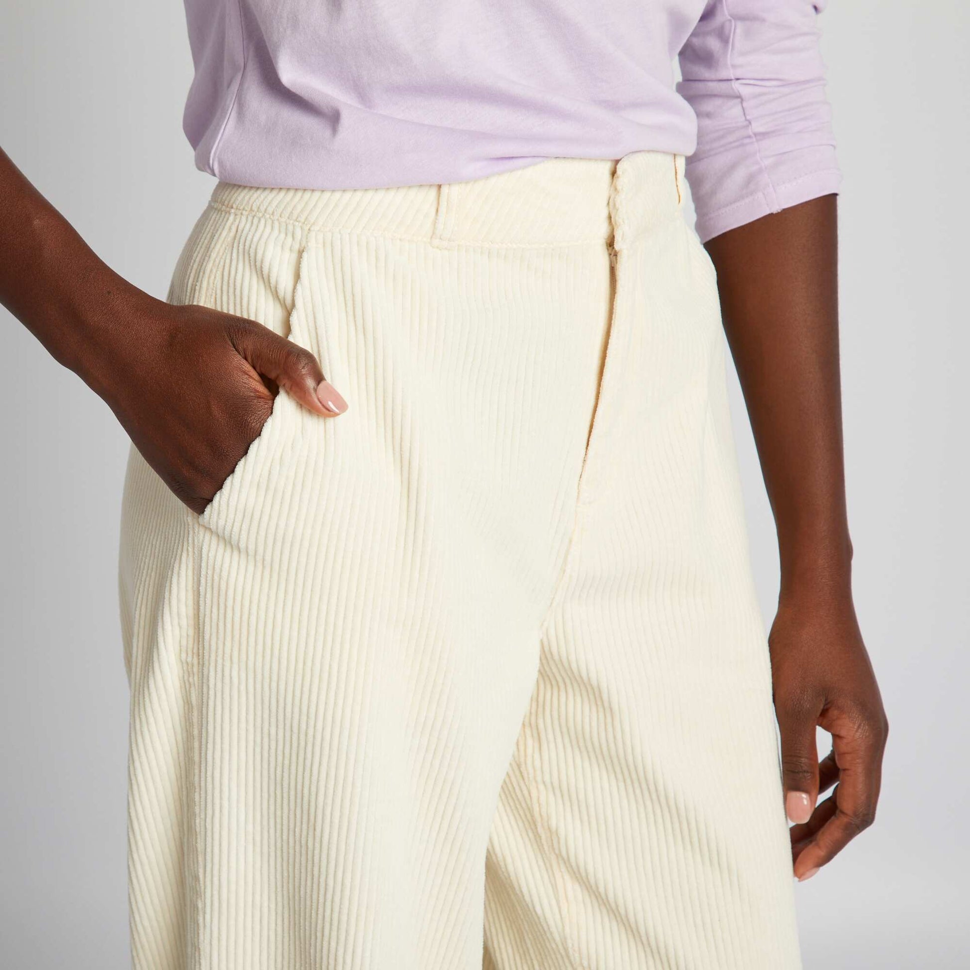 Straight-leg velour trousers WHITE