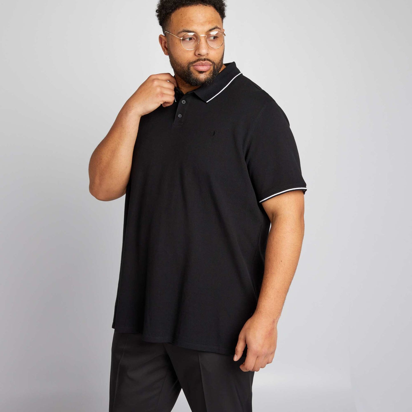 Cotton polo shirt with contrasting details black