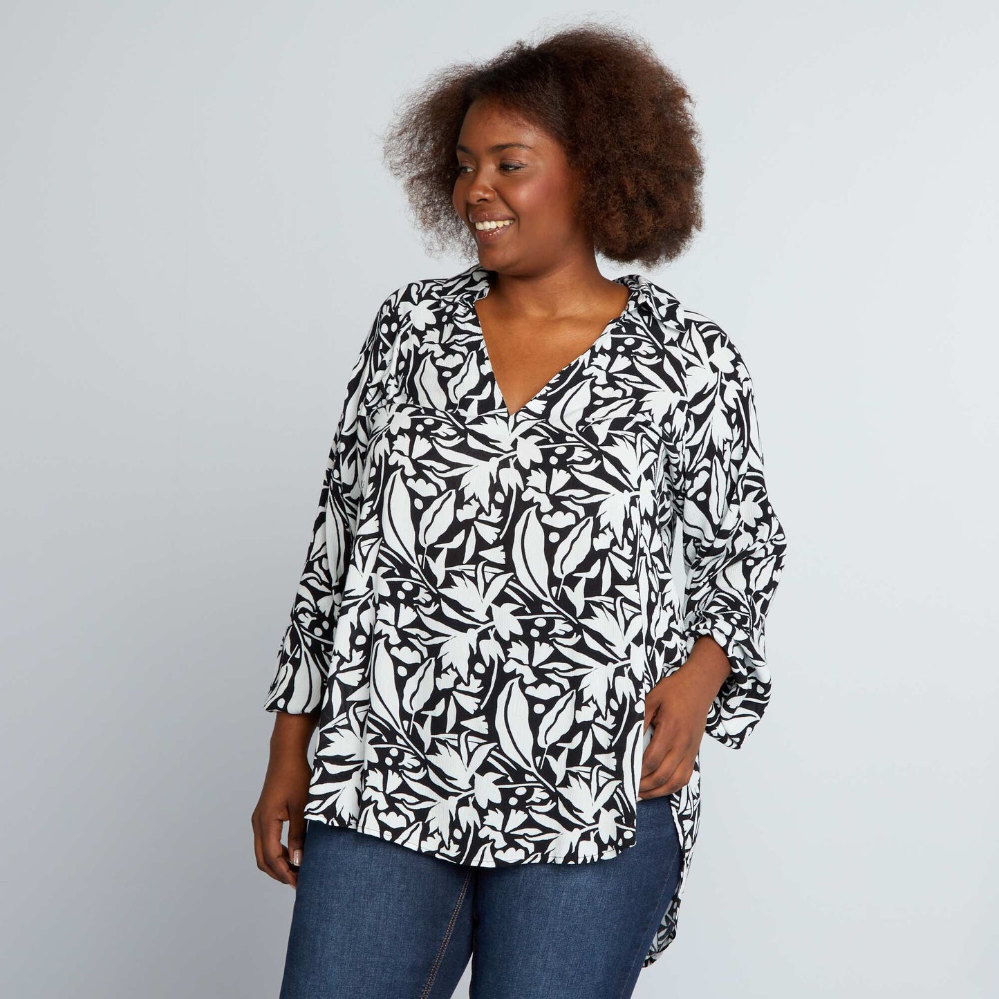 Flowing printed blouse with puff sleeves BLACK