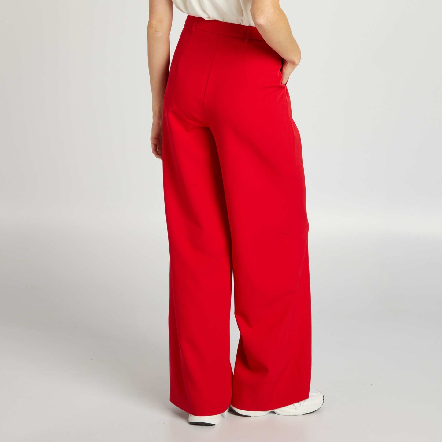 Straight-cut suit trousers RED TANGO