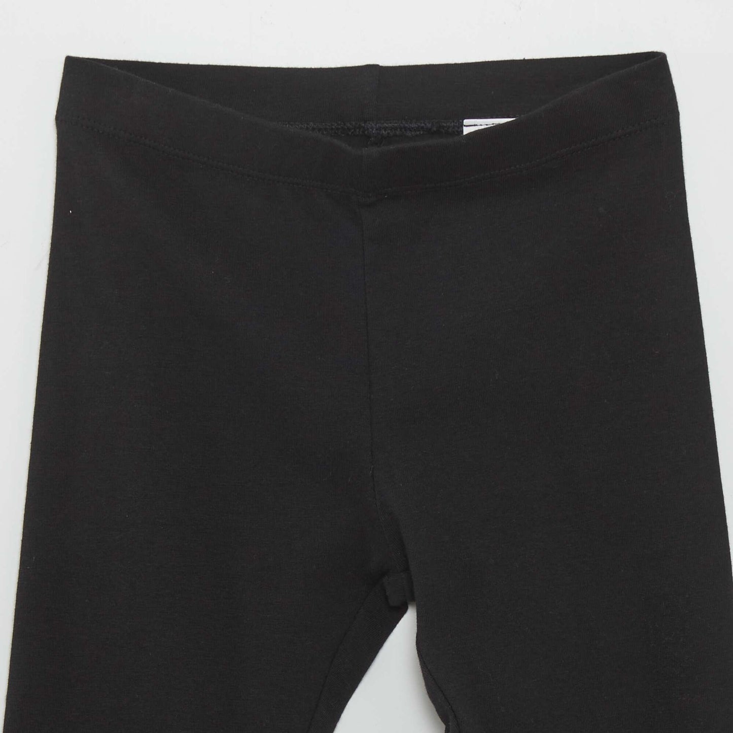 Stretch leggings  3/4 below-the-knee length black