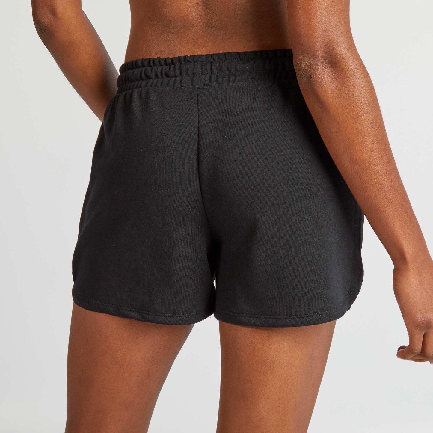 Sports shorts black