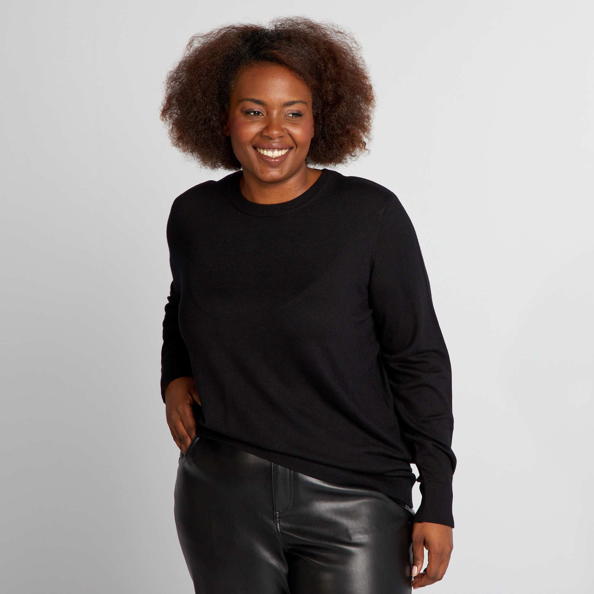 Super stretchy soft knit sweater black