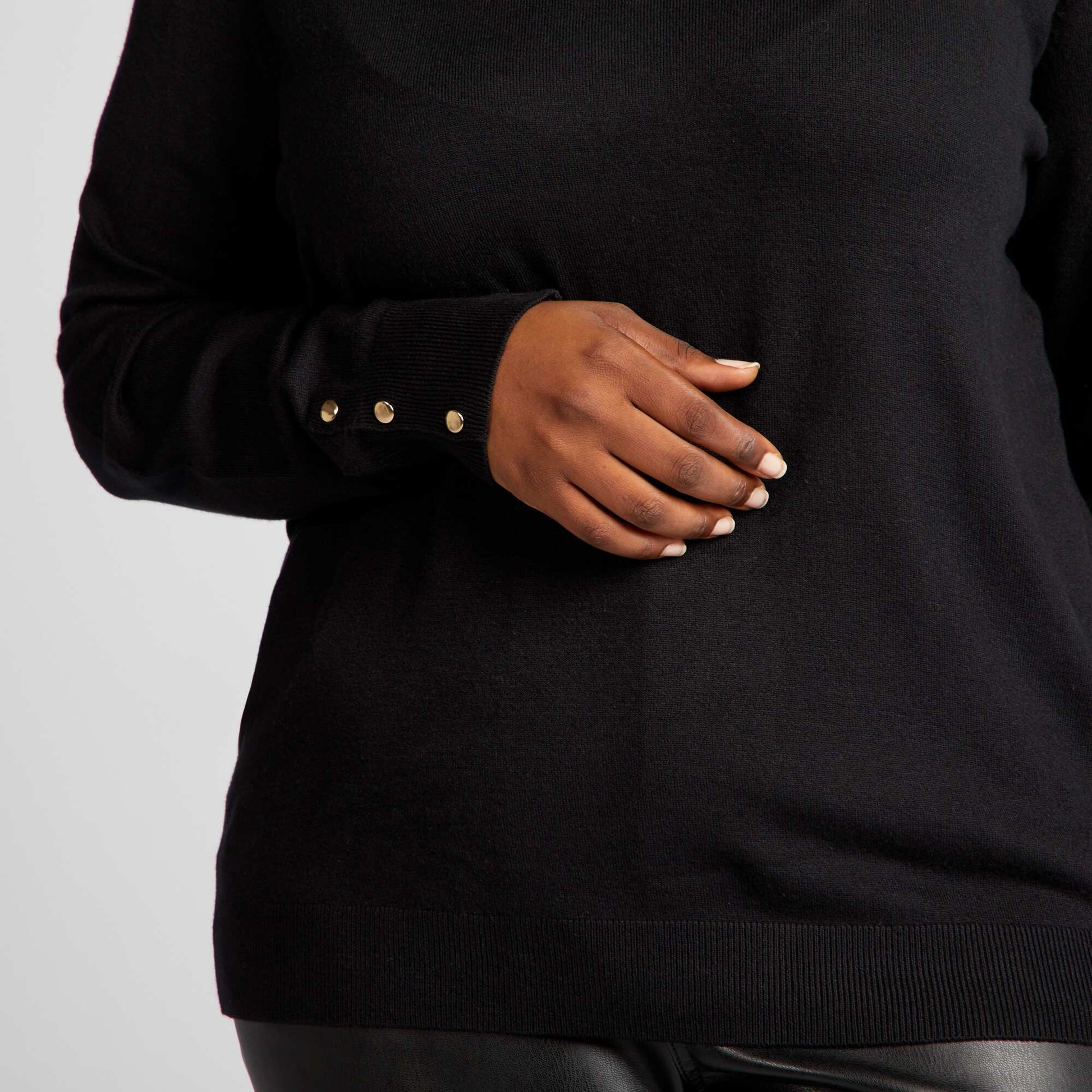 Super stretchy soft knit sweater black