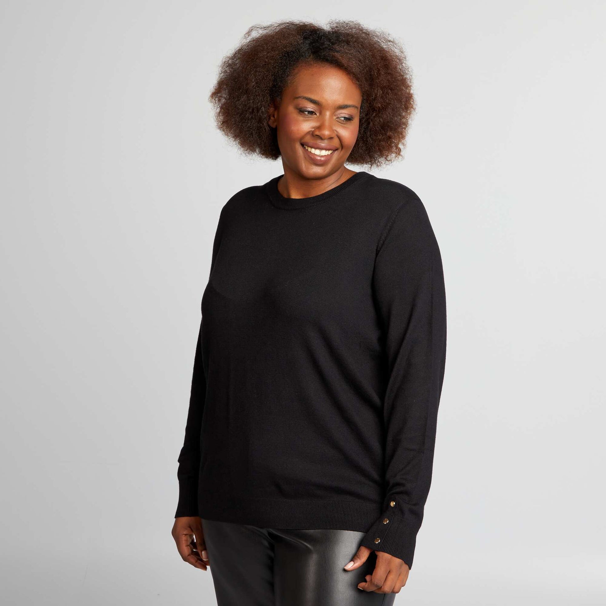 Super stretchy soft knit sweater black