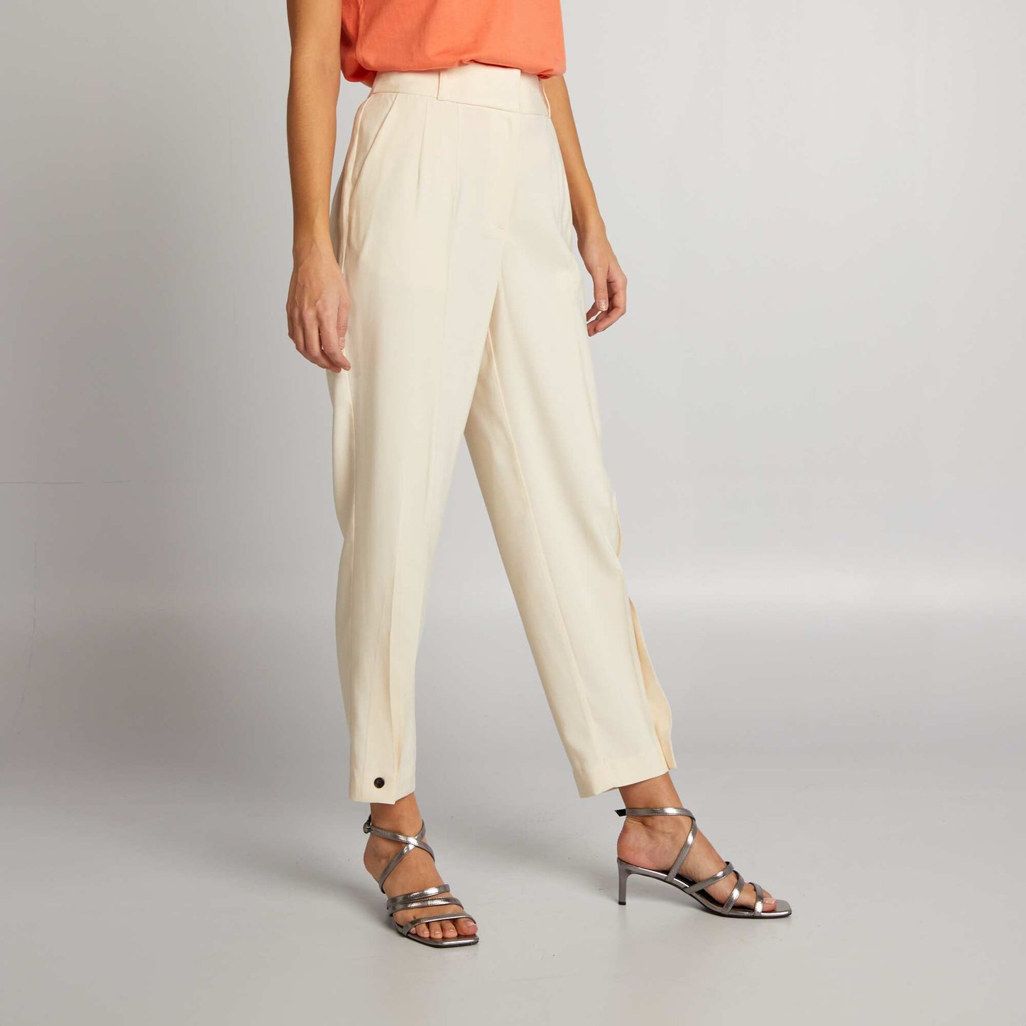 High-waisted straight-leg trousers BEIGE