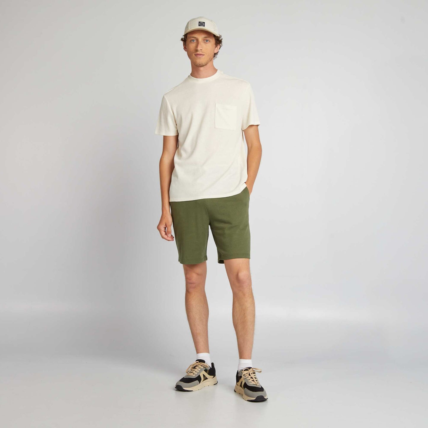 Fine sweatshirt fabric Bermuda shorts KHAKI