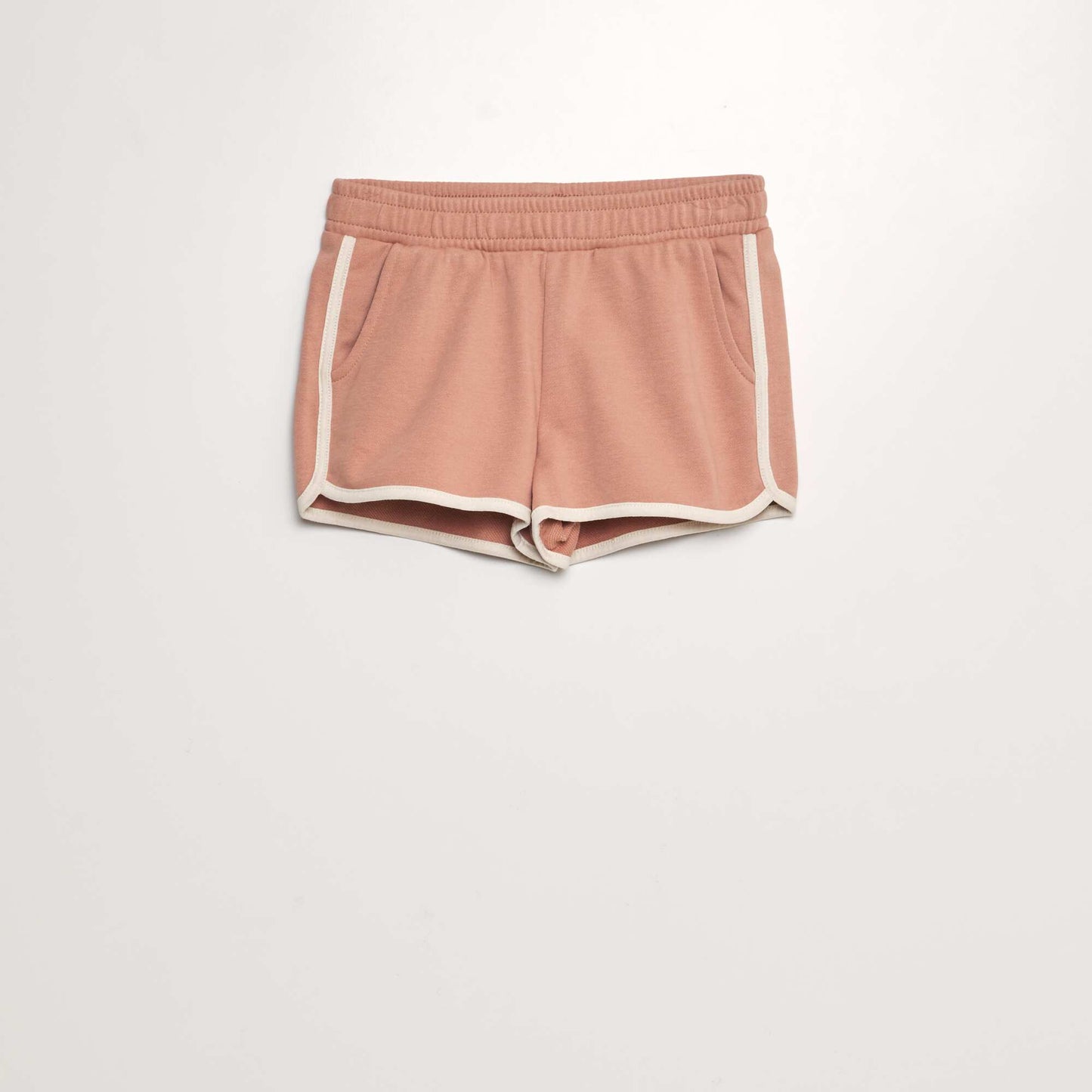 Lightweight sweatshirt fabric shorts pink