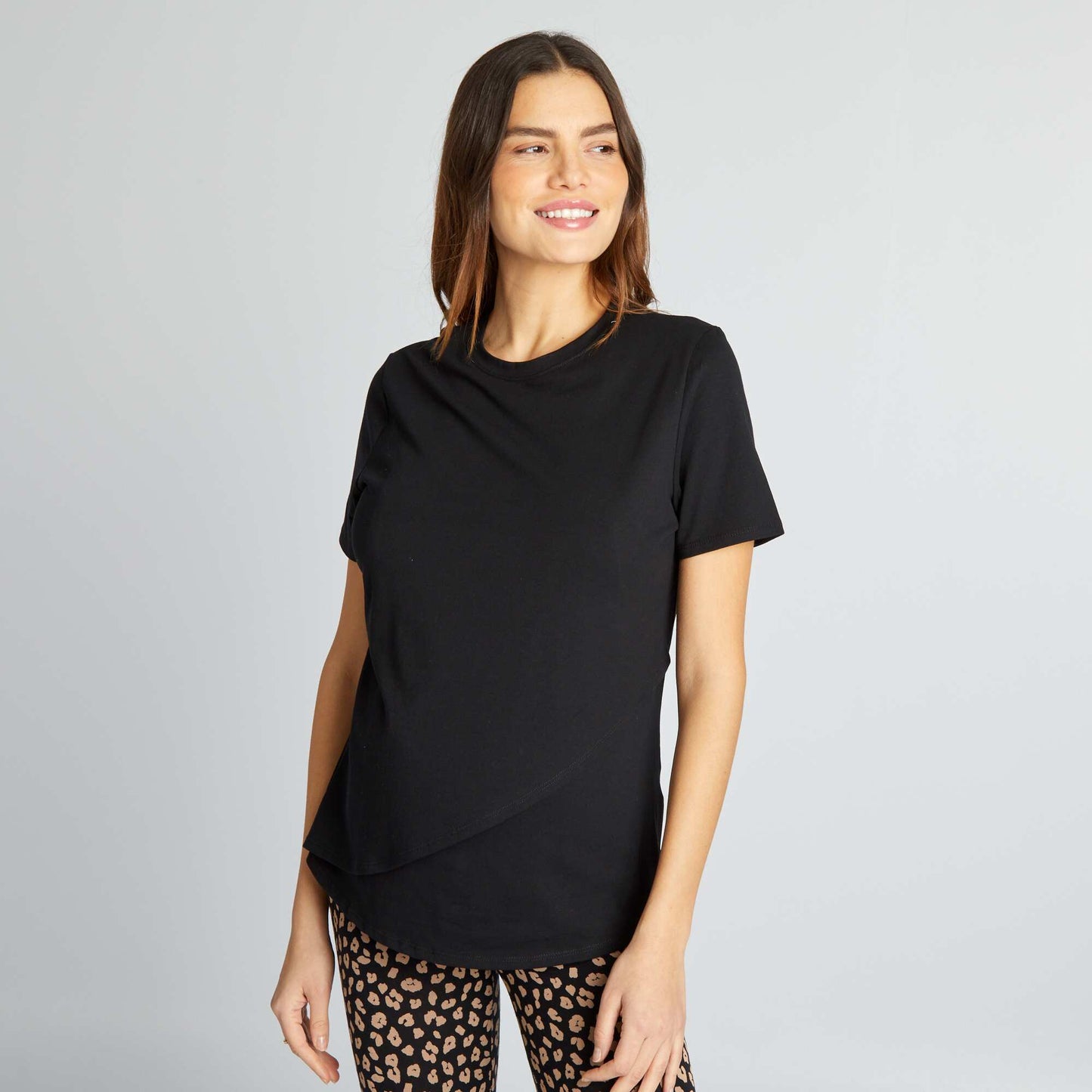 Nursing T-shirt with wrapover opening black