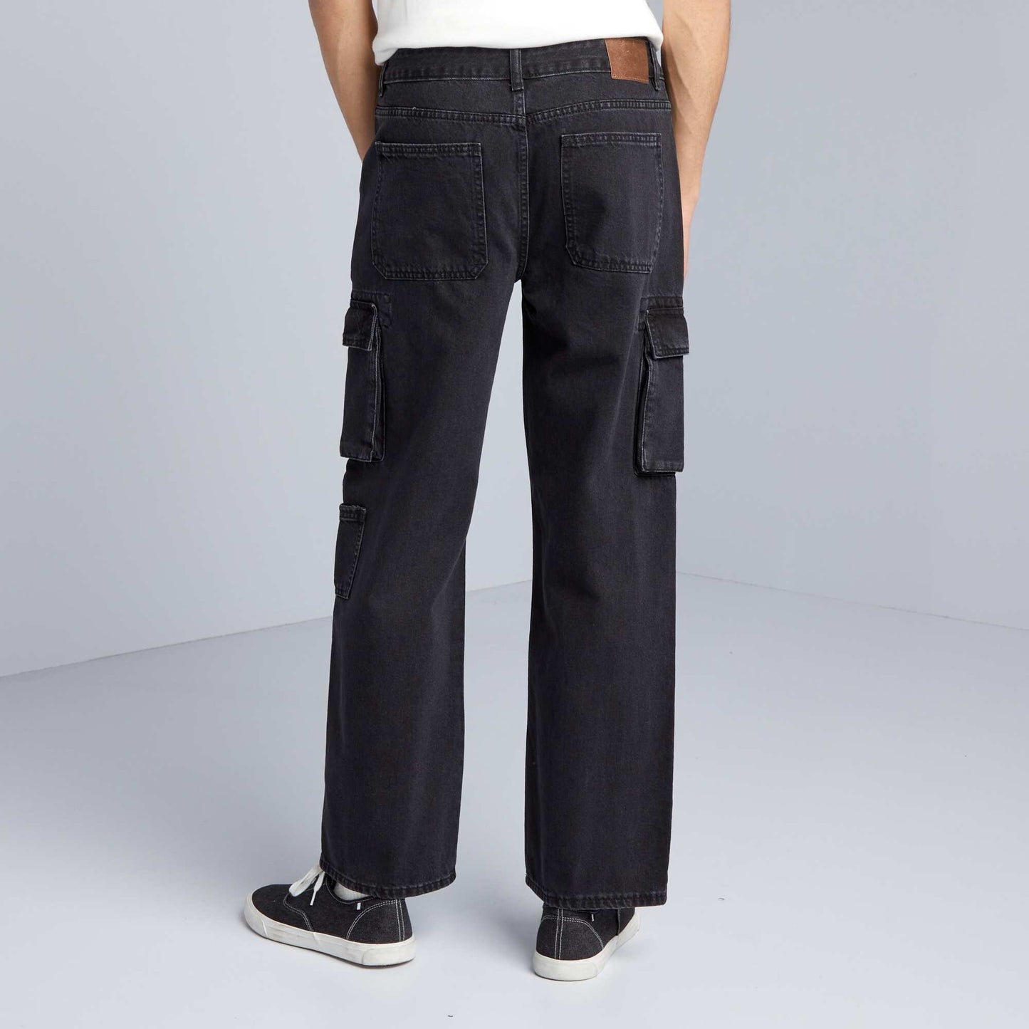 Wide-leg denim trousers with pockets GREY