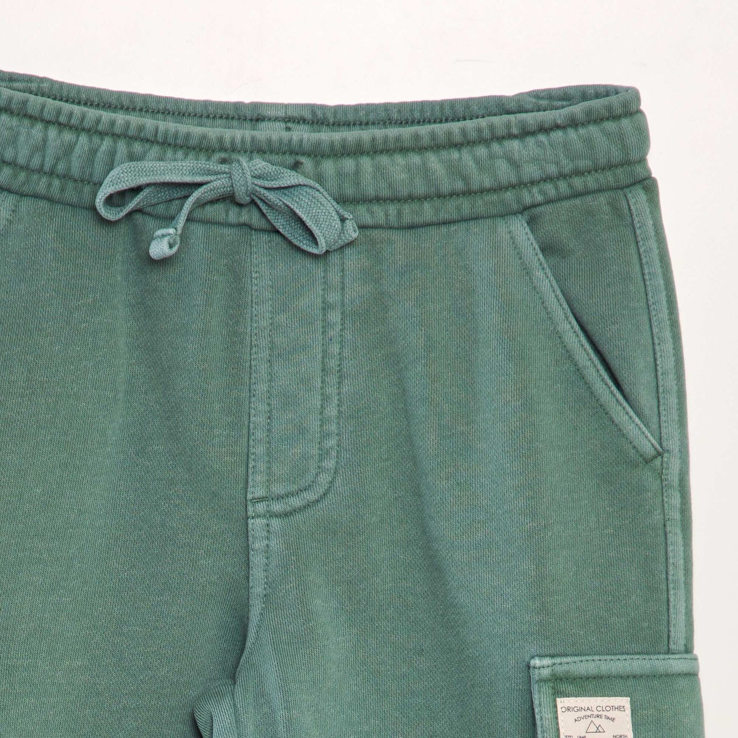 Bermuda shorts with side pockets GREEN