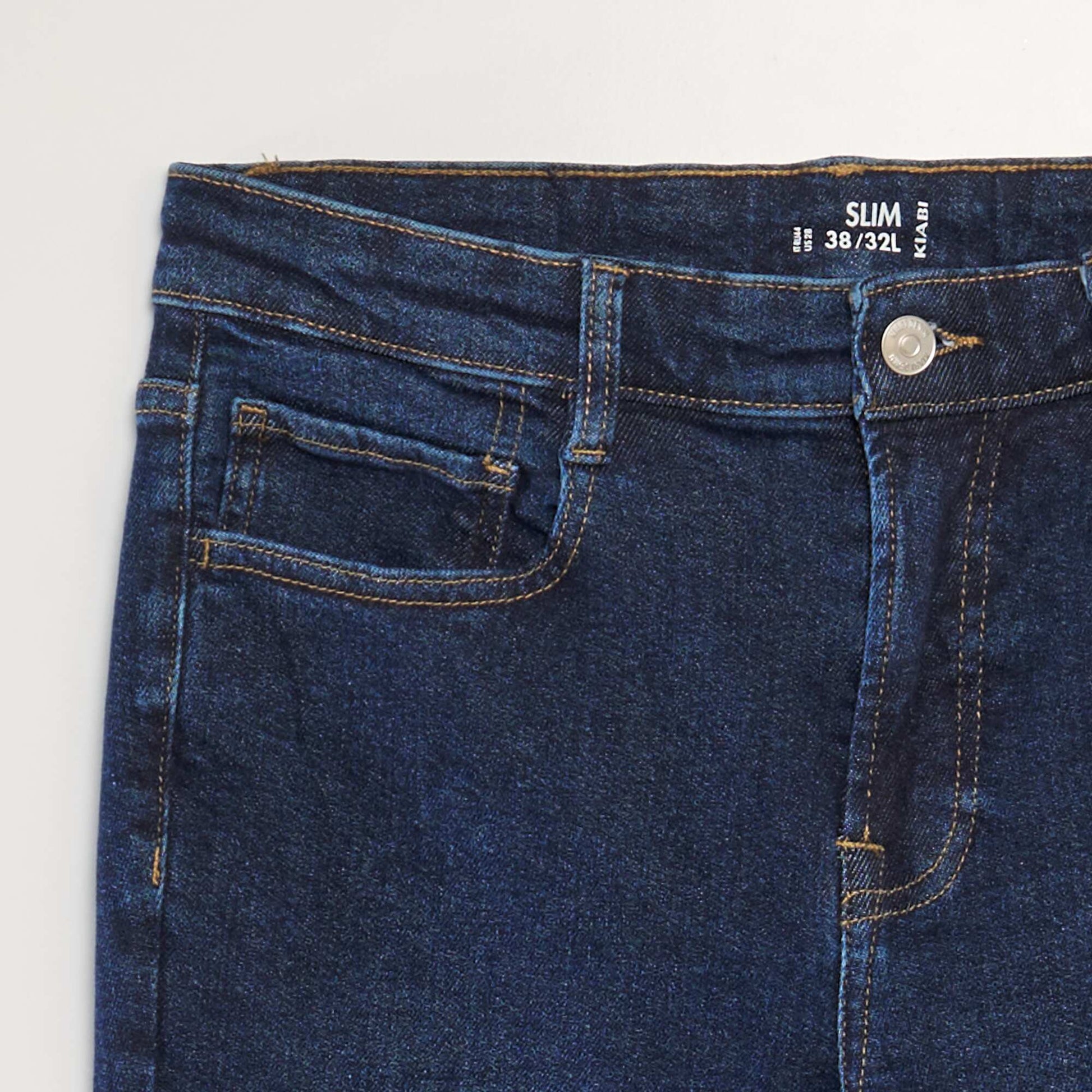 بنطال جينز بقصّة Slim-fit - L32 أزرق