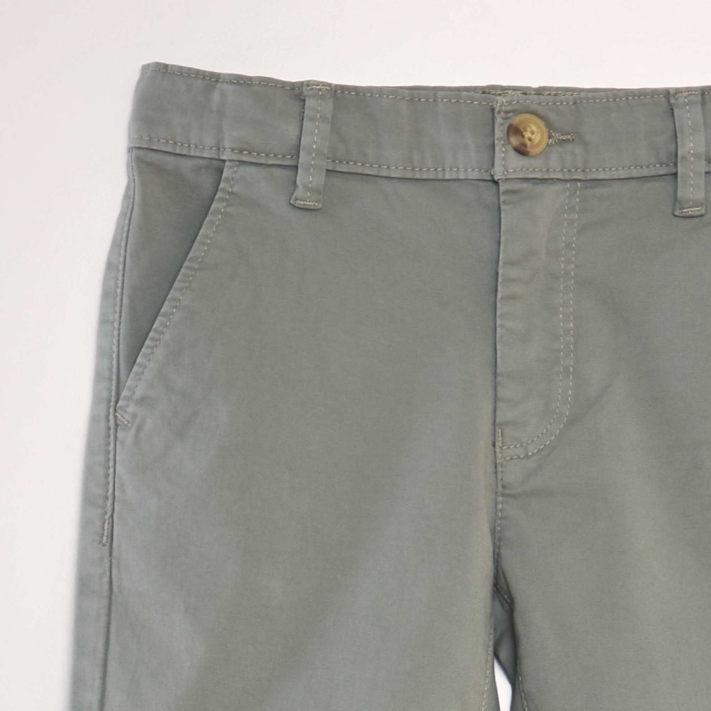 Chino shorts GREEN