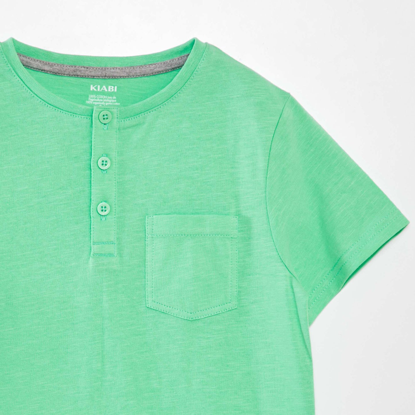 Jersey T-shirt with buttoned neckline GREEN