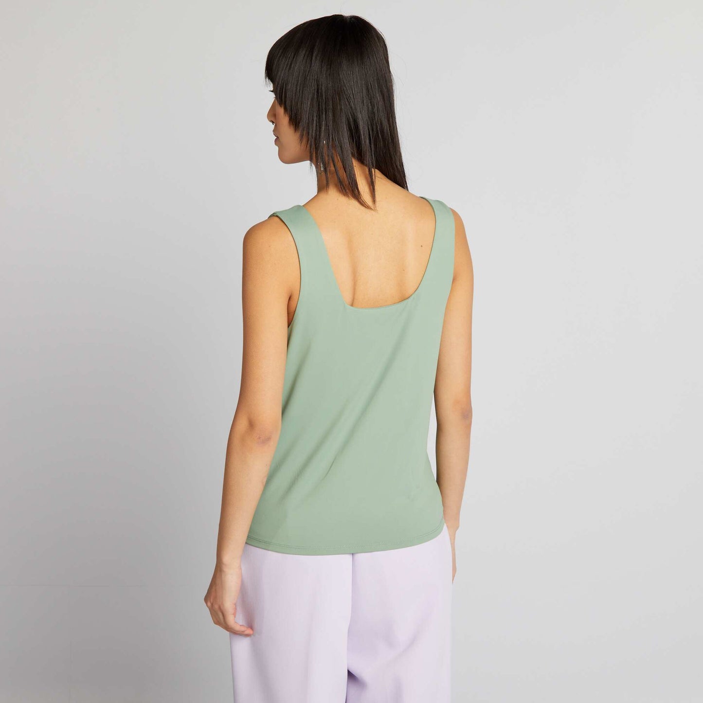 Stretch T-shirt with square neckline GREEN