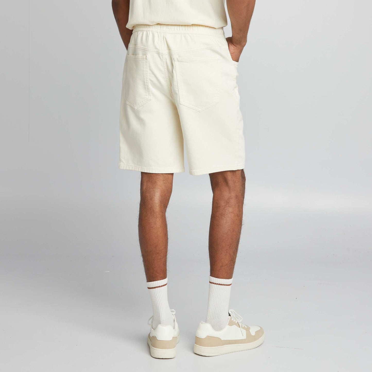 Plain jogger-style Bermuda shorts BEIGE