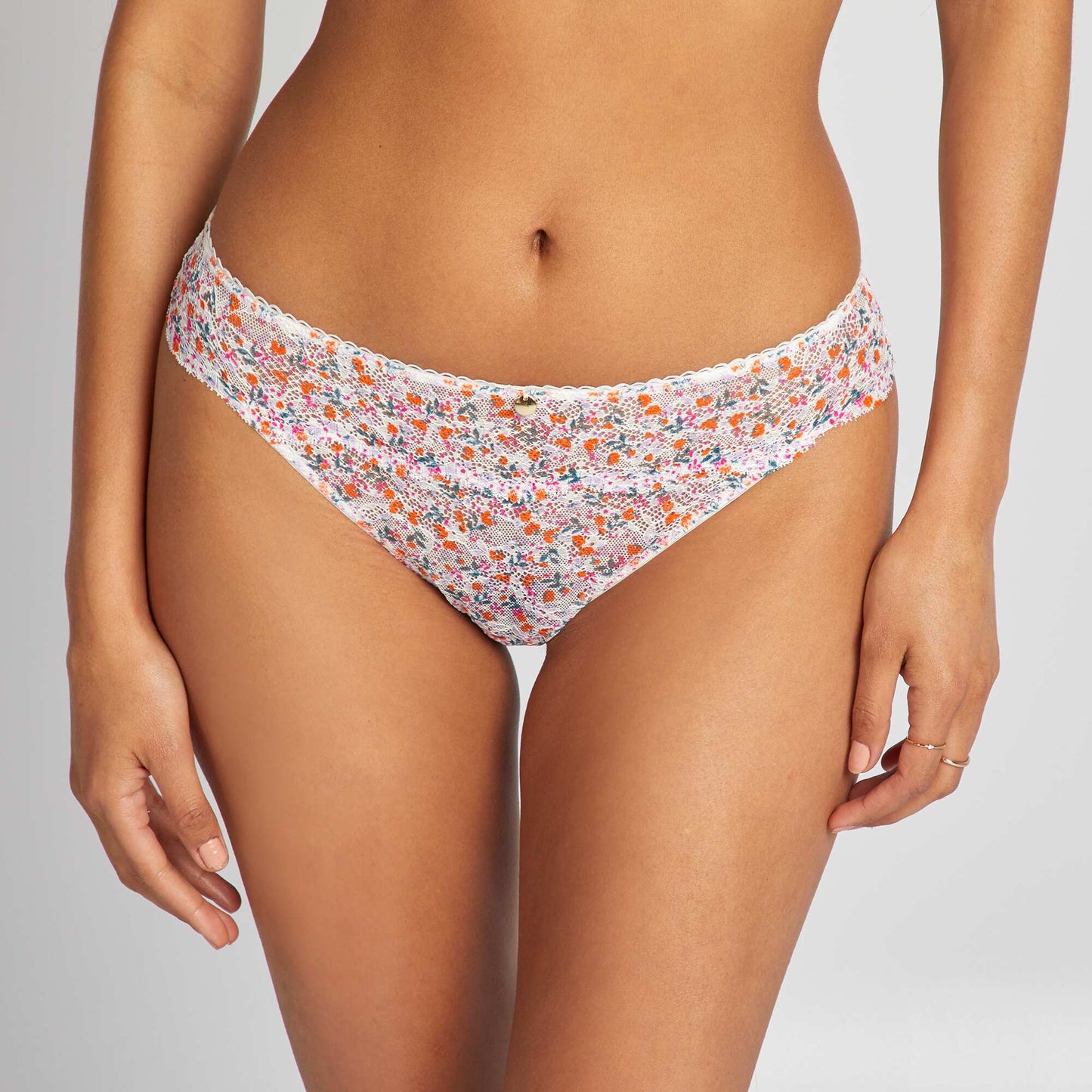 Floral lace briefs WHITE