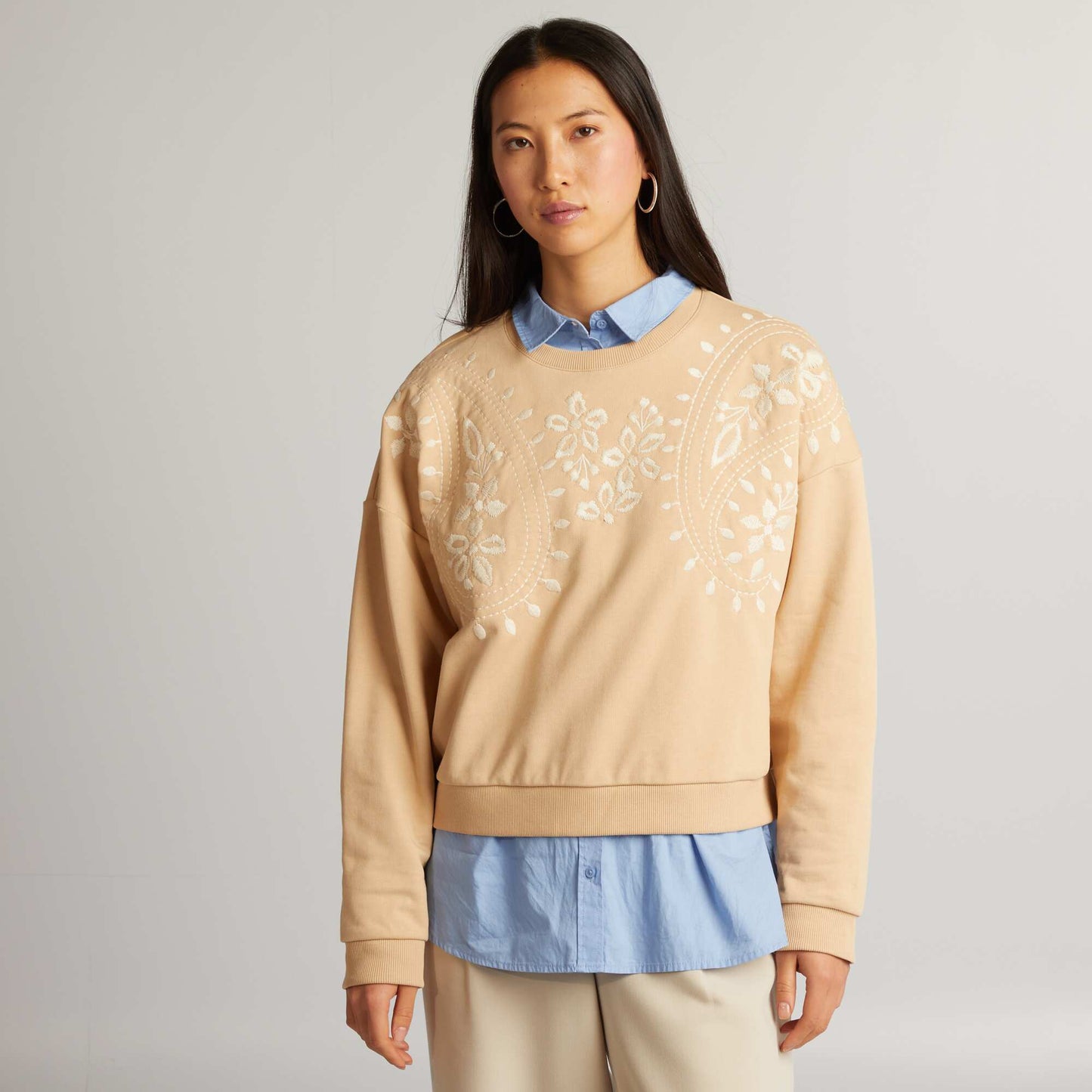 Embroidered sweatshirt BEIGE