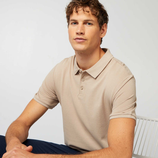 قميص بولو من قطن بيكيه باللون البيج